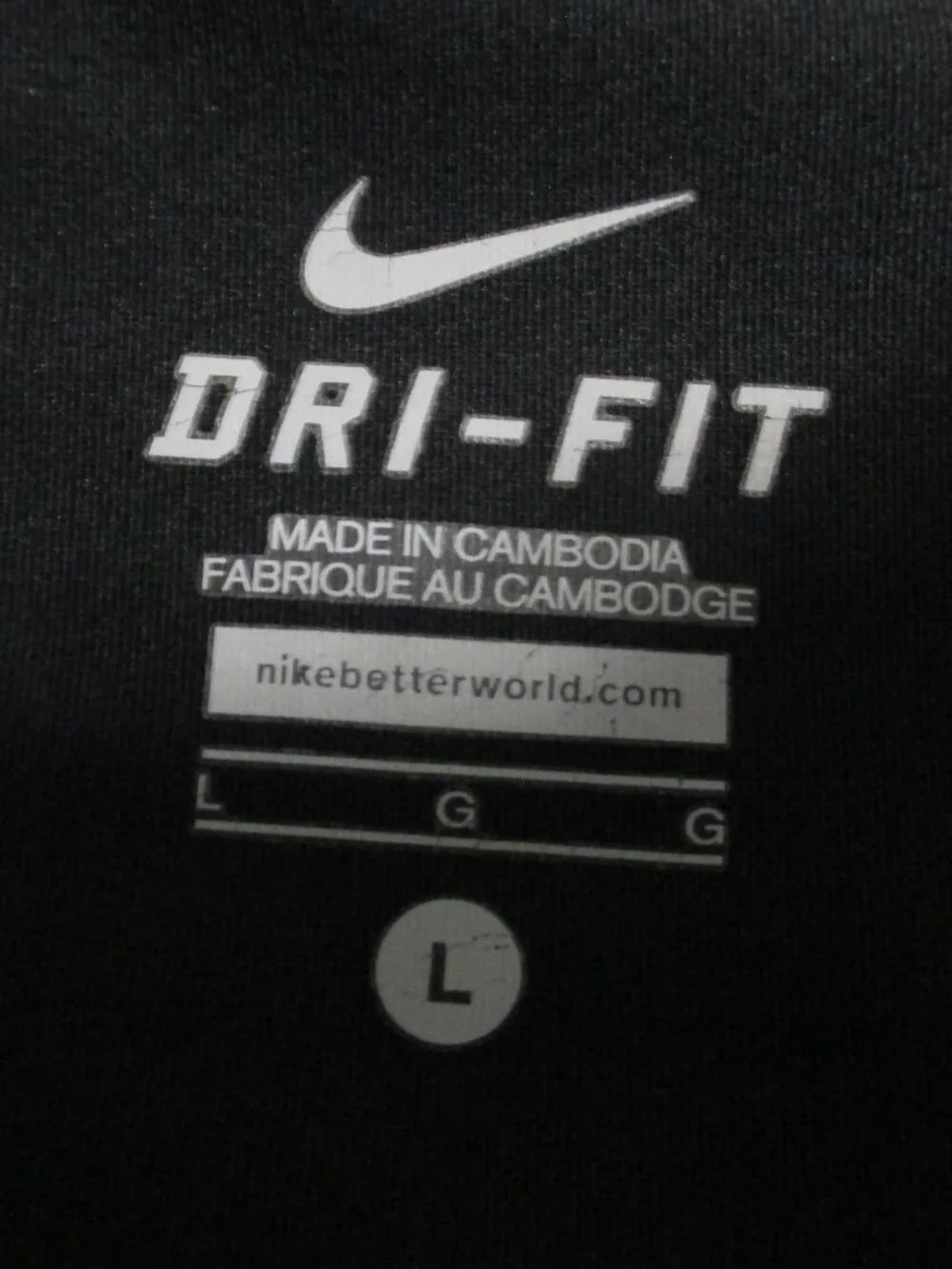 Nike women's skort Dri Fit, pull on black & white like new size L